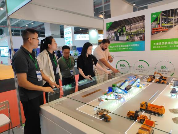 Acara Pasar | QINGLV Memamerkan Solusi Limbah Konstruksi dan Pembongkaran di Pameran Teknologi Konstruksi China Guangdong ke-12